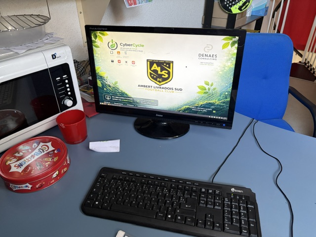 Remise d'un équipement reconditionné à l'ALS FC